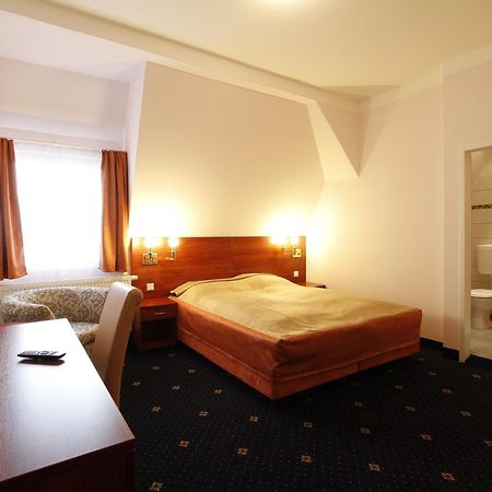 Hotel Preuss Im Dammtorpalais Hamburg Eksteriør bilde