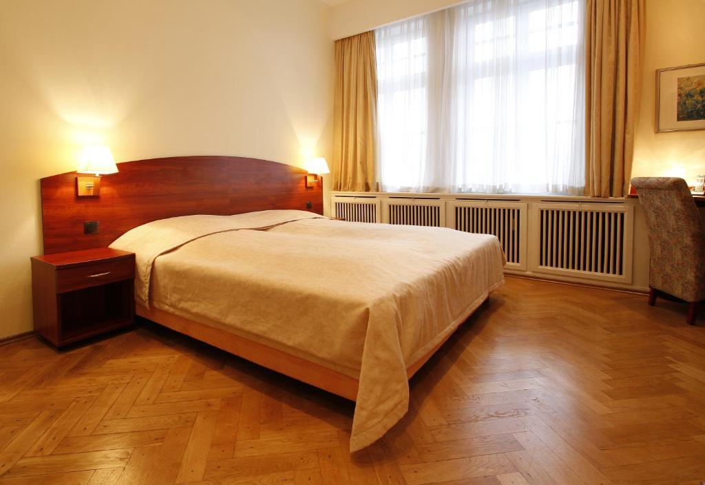 Hotel Preuss Im Dammtorpalais Hamburg Rom bilde